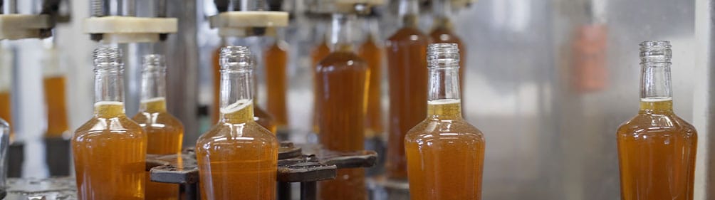 Food and beverage packaging line — automated filling and conveying by NVPS